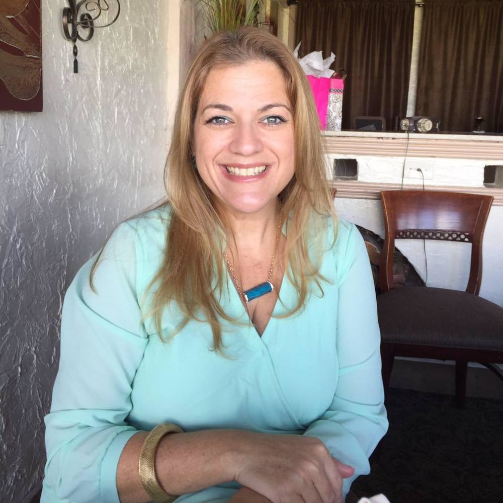 Meet your Posher, Lissette